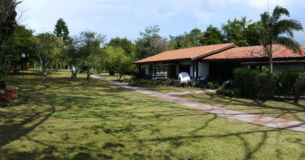 Hotel Bougainvillea San Jose Santo Domingo De Heredia Екстер'єр фото
