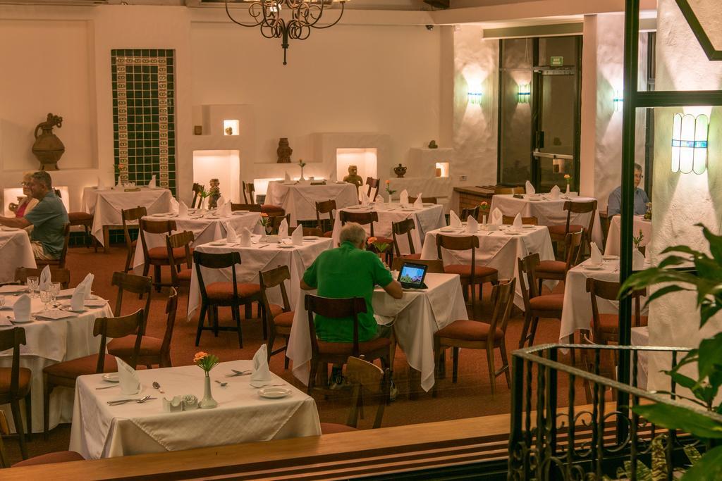 Hotel Bougainvillea San Jose Santo Domingo De Heredia Екстер'єр фото