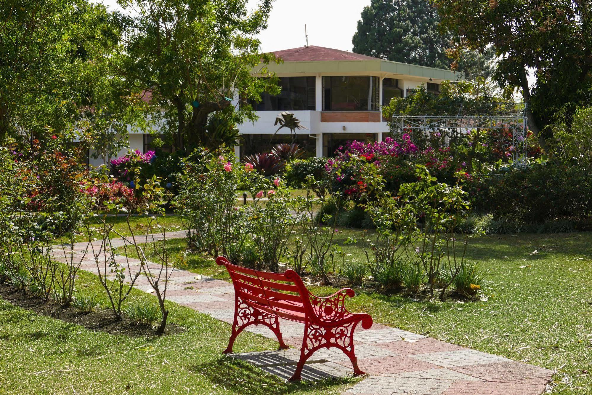 Hotel Bougainvillea San Jose Santo Domingo De Heredia Екстер'єр фото