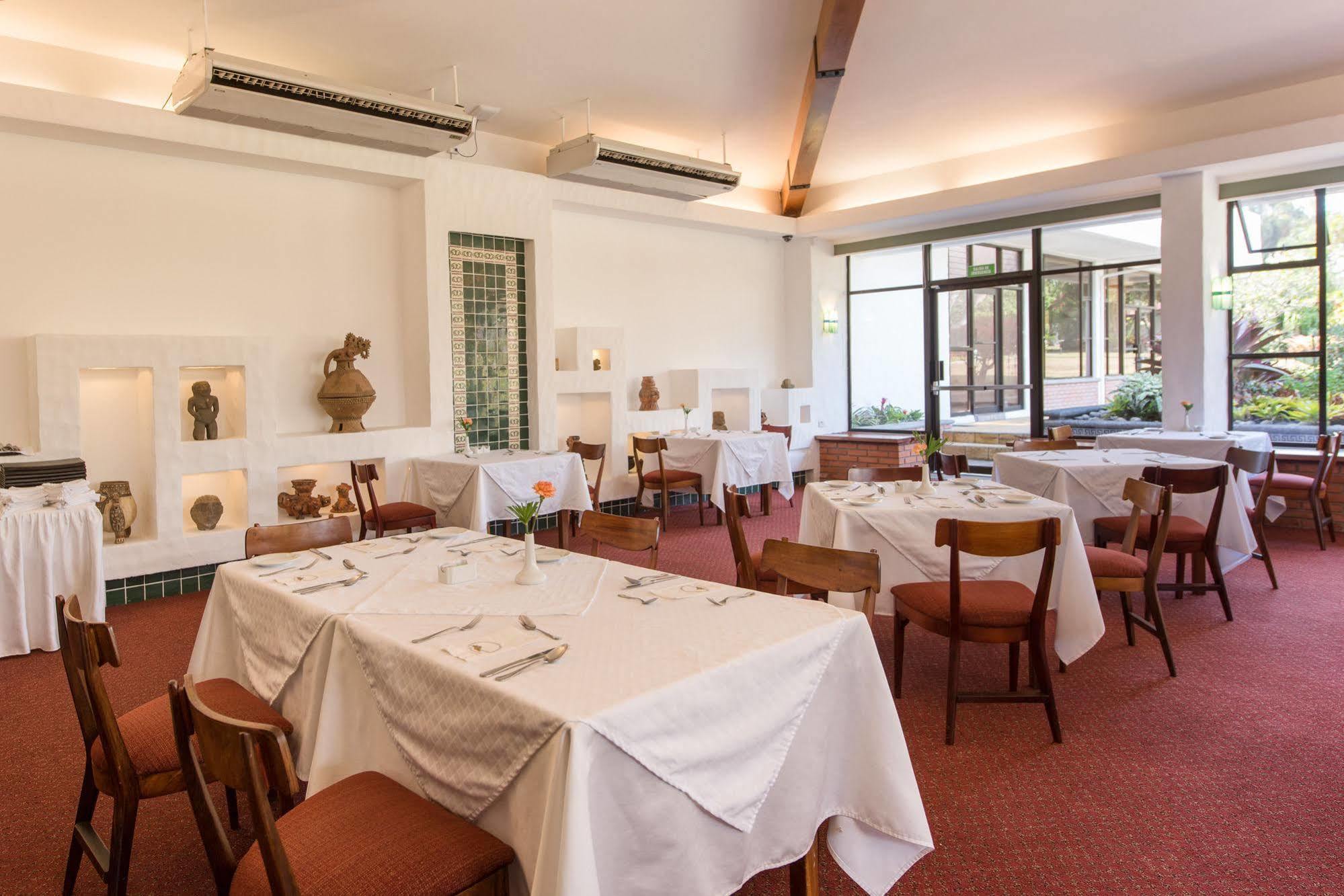 Hotel Bougainvillea San Jose Santo Domingo De Heredia Екстер'єр фото